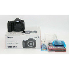 Дзеркальний фотоапарат Canon EOS 90D body