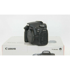 Дзеркальний фотоапарат Canon EOS 90D body