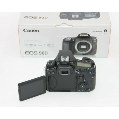 Дзеркальний фотоапарат Canon EOS 90D body