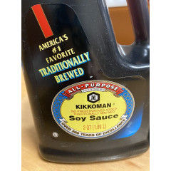 Соевий соус Kikkoman (1,89 л)