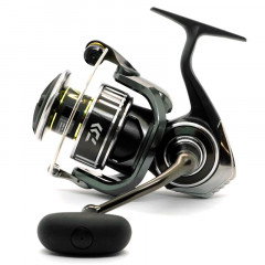 Спінінгова котушка Daiwa Black Gold (BG) BG2500 (6CRBB +1RB) 5,6:1