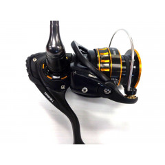 Спінінгова котушка Daiwa Black Gold (BG) BG2500 (6CRBB +1RB) 5,6:1
