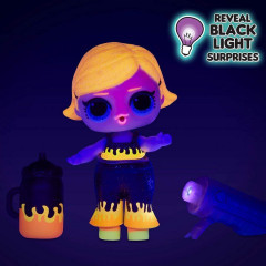 Игровой набор с куклой LOL Surprise Lights Glitter Doll с 8 сюрпризами
