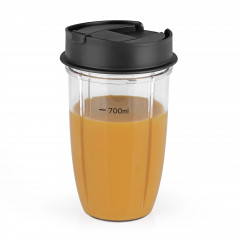 MAXXMEE N8WERK 800 Watt universal blender for making smoothies and shakes.