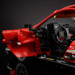 Конструктор LEGO Technic Ferrari 488 GTE “AF Corse #51” (42125)