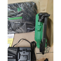 Акумуляторний цвяхозабивний пістолет Metabo HPT NT1850DE