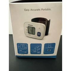 Автоматичний тонометр на зап'ястя Omron RS2 HEM-6121-D