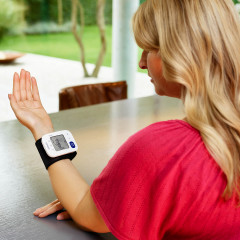 Автоматичний тонометр на зап'ястя Omron RS4