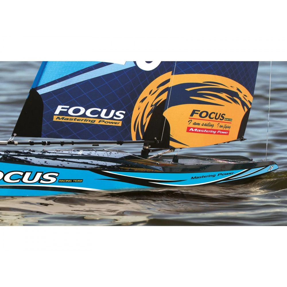 Amewi Focus III 100 cm blue radio-controlled racing yacht