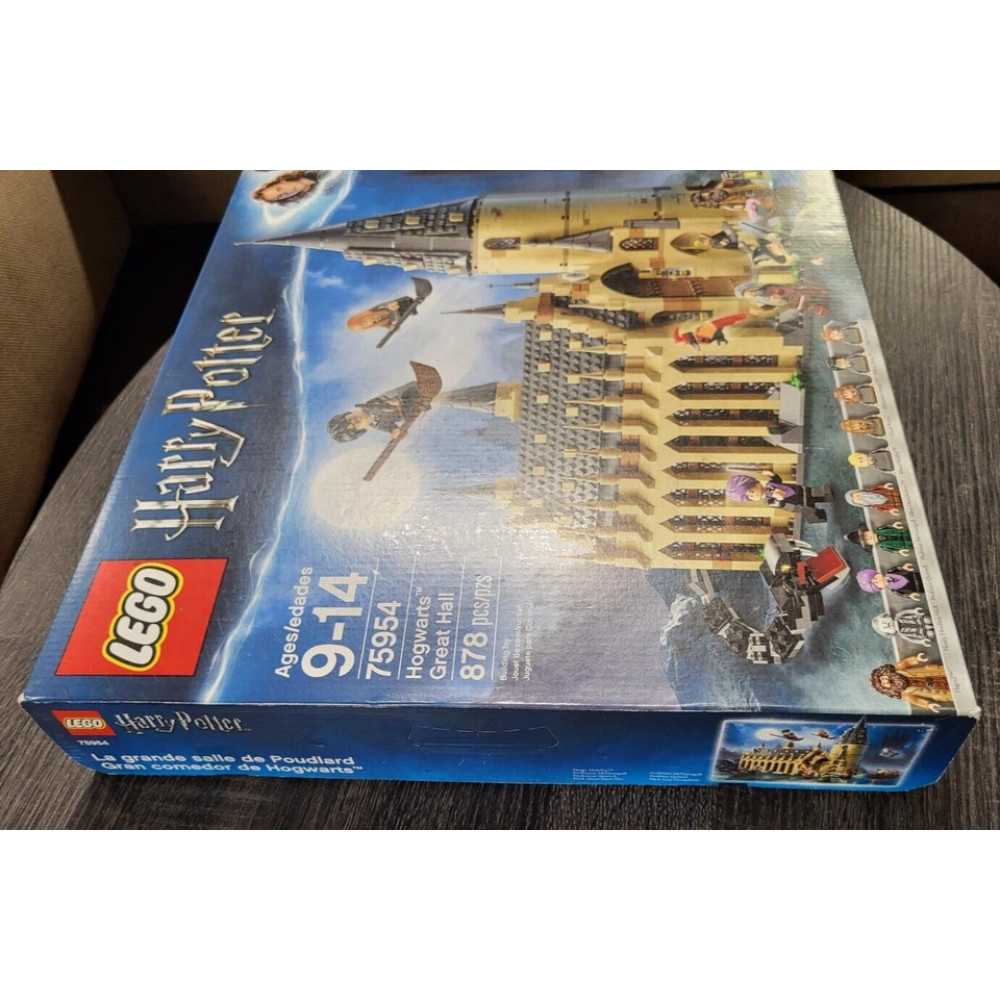 Детский конструктор LEGO 76435 Hogwarts Great Hall из серии Гарри Поттер 1732 детали