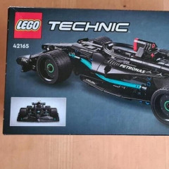 Конструктор LEGO Technic Mercedes-AMG F1 W14 E Performance 42165