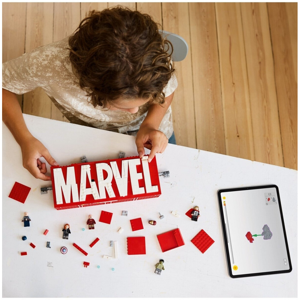 Collectible LEGO Marvel 76313 building set with superhero minifigures