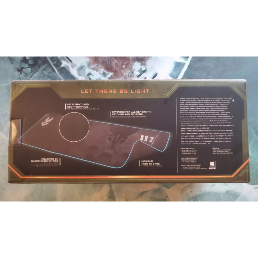 Gamer mat Razer Goliathus Extended Chroma RGB RZ02-02500600-R3M1 with rubberized base and backlight 92 x 29 cm