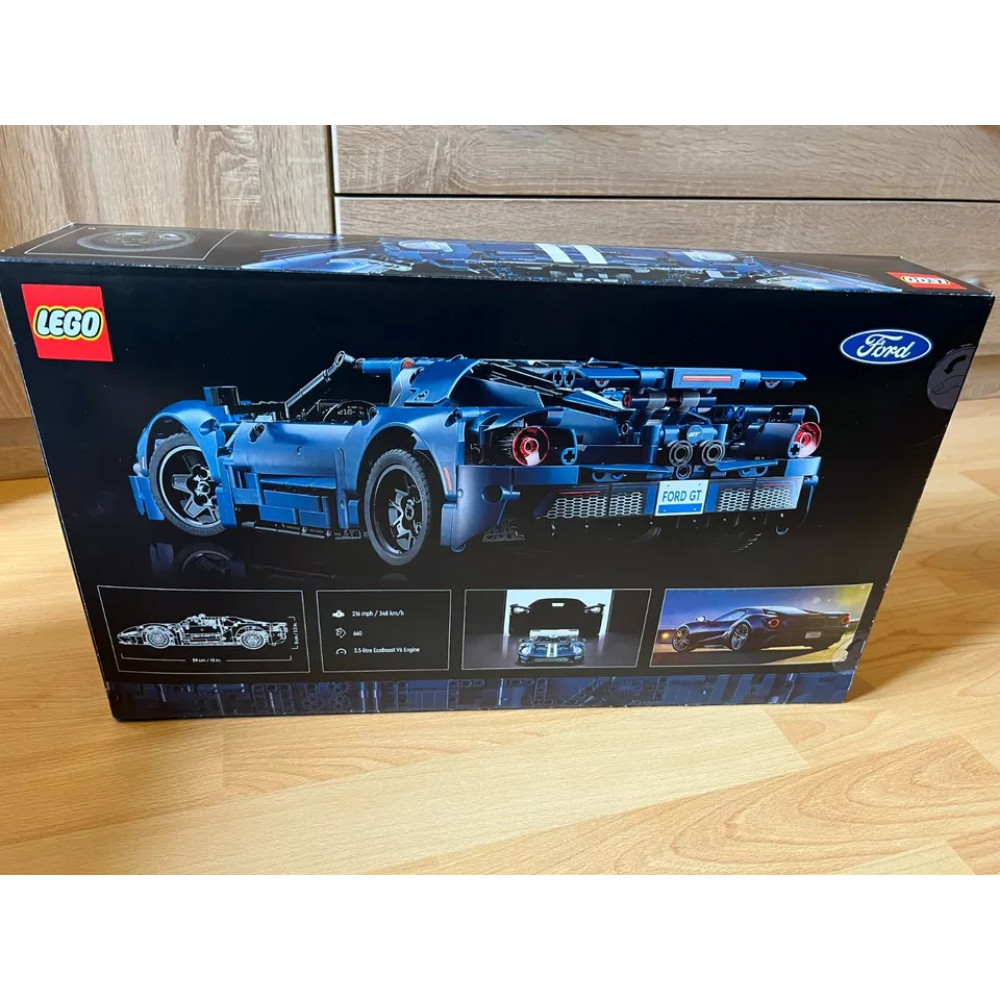 Constructor LEGO 42154 Technic Ford GT 2022 on 1466 parts