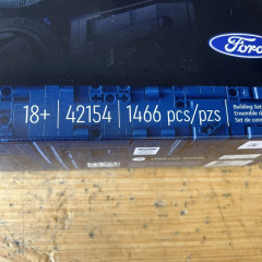 Конструктор LEGO 42154 Technic Technic Ford GT 2022 на 1466 деталей