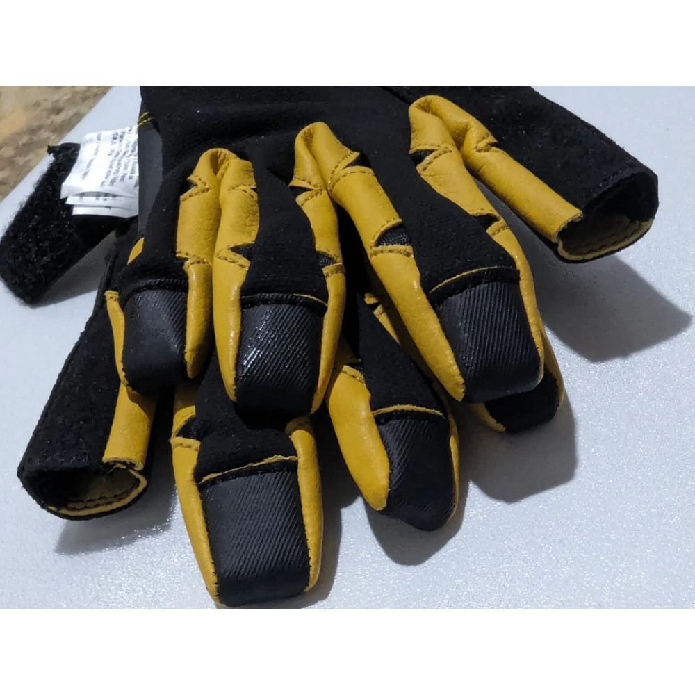 Спортивні рукавички Gill Pro Gloves з подовженими пальцями