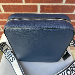 Чоловіча сумка кроссбоді Michael Kors модель Cooper Signature