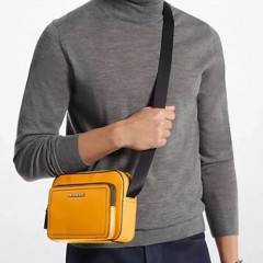 Кожаная сумка через плечо Michael Kors Cooper жёлтая унисекс