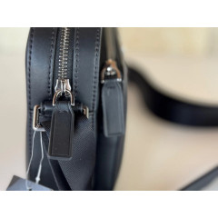 Сумка кросбоді Michael Kors Cooper East West чорна з тисненням