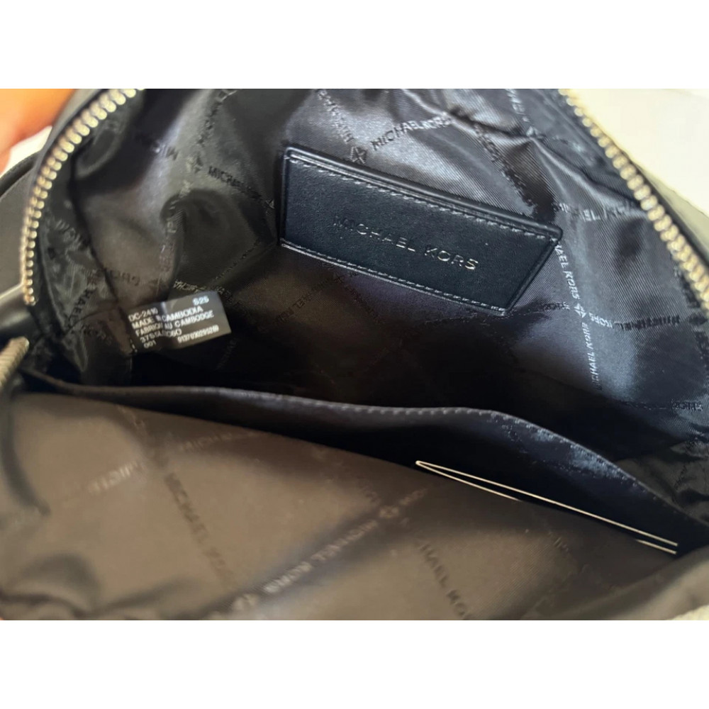 Сумка кроссбоди Michael Kors Cooper East West черная с тиснением