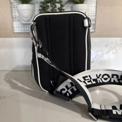 Мужская сумка через плечо Michael Kors Cooper Medium черно-белая