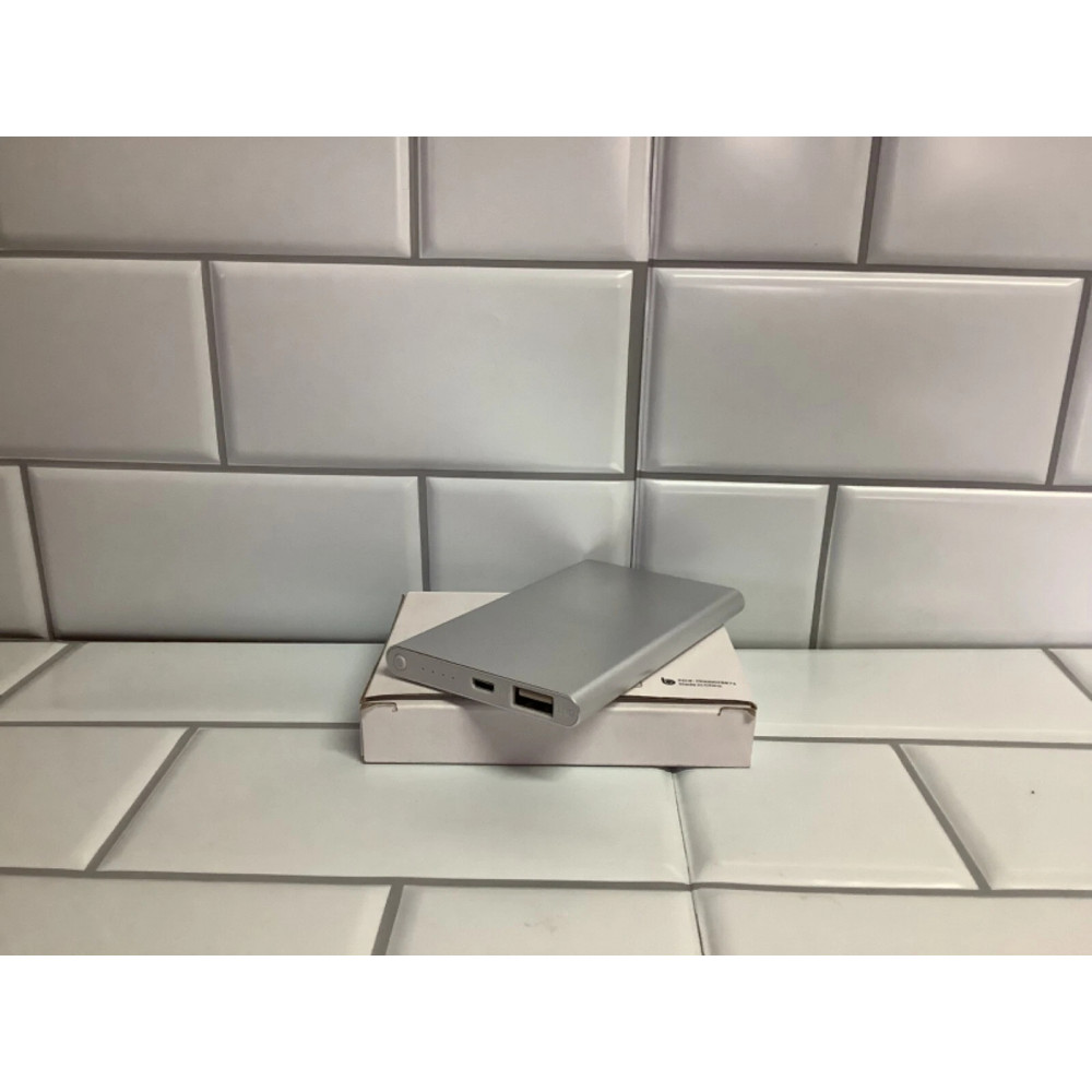Power Bank 4000mAh с крупной надписью FORD серебристый
