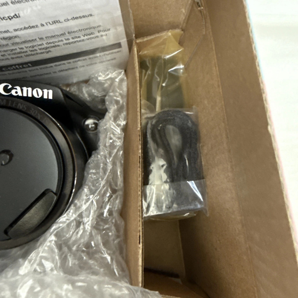 Canon PowerShot SX400 IS digital camera, black, with 30x zoom