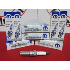 Свічки запалювання MOPAR для Chrysler Jeep Dodge 6.4L Hemi SRT 11-20 рр 8 шт