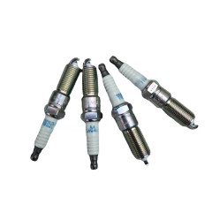 Свічки запалювання MOPAR для Chrysler Jeep Dodge 6.4L Hemi SRT 11-20 рр 4 шт