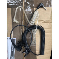 Baofeng UV-5R radio set (3 pieces) battery microphone USB cable earphone.