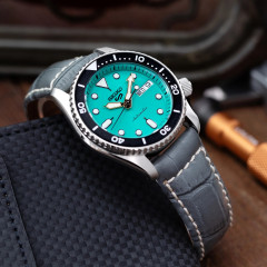 Кожаный ремешок для часов MiLTAT Croco Grain Strap светло-серый 24 мм