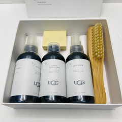 Набір для догляду за взуттям із овчини UGG Australia Sheepskin Care Kit Case L91703