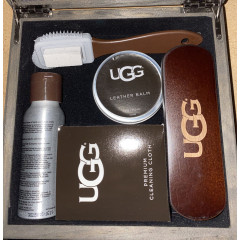 Подарунковий набір для догляду за взуттям з овчини UGG Fathers Day Kit