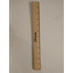 Креслярська лінійка в дюймах Westcott 12" Wood Ruler